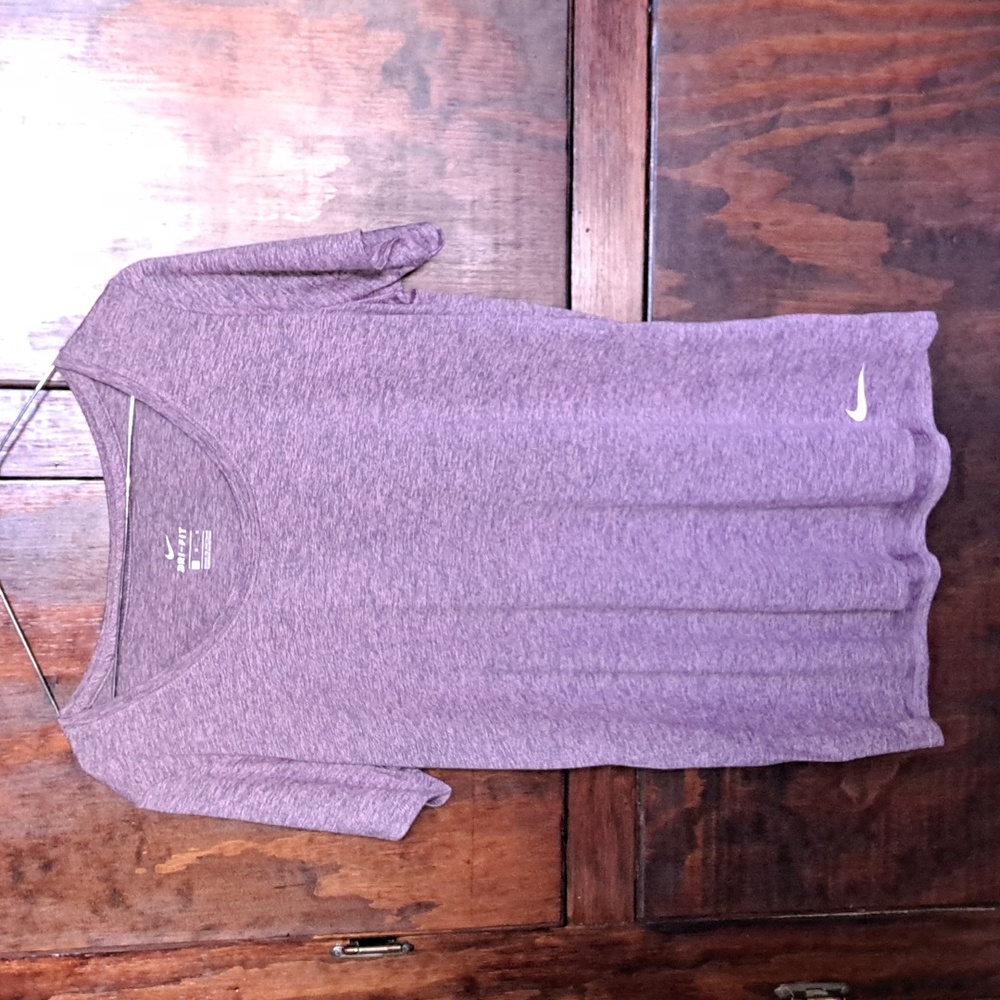 Dri-Fit shortsleeve large gray/pink shirt